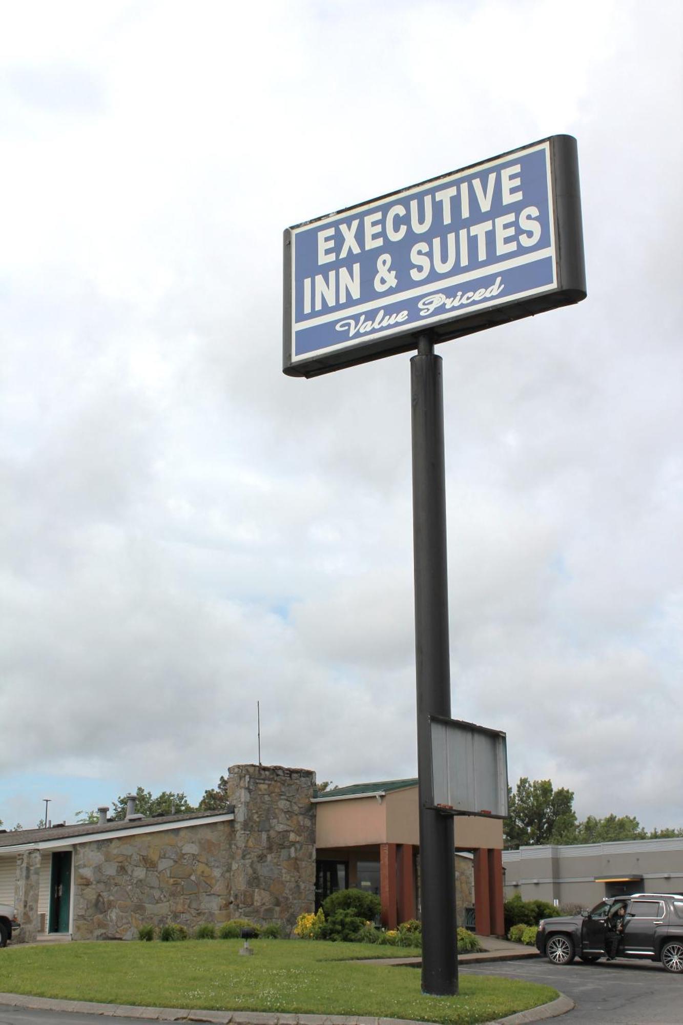 Executive Inn & Suites แนชวิลล์ ภายนอก รูปภาพ